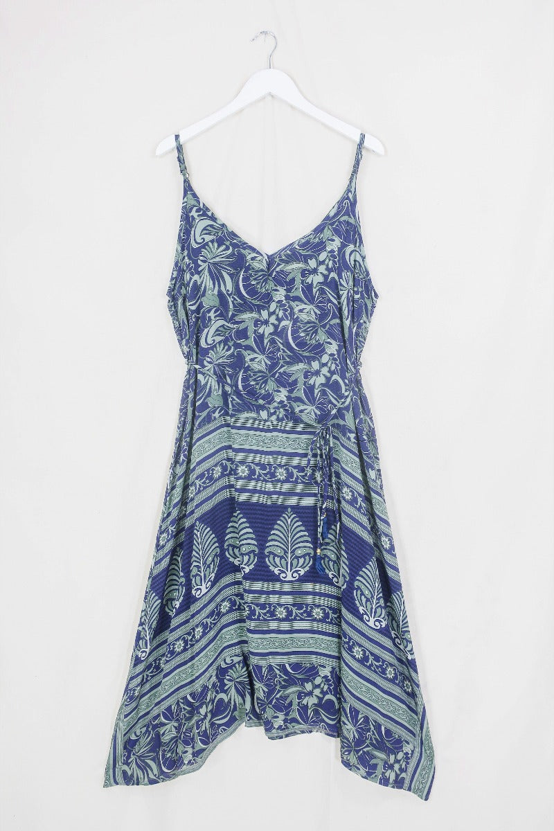 Indigo Floral Sleeveless Dress – Rustorange