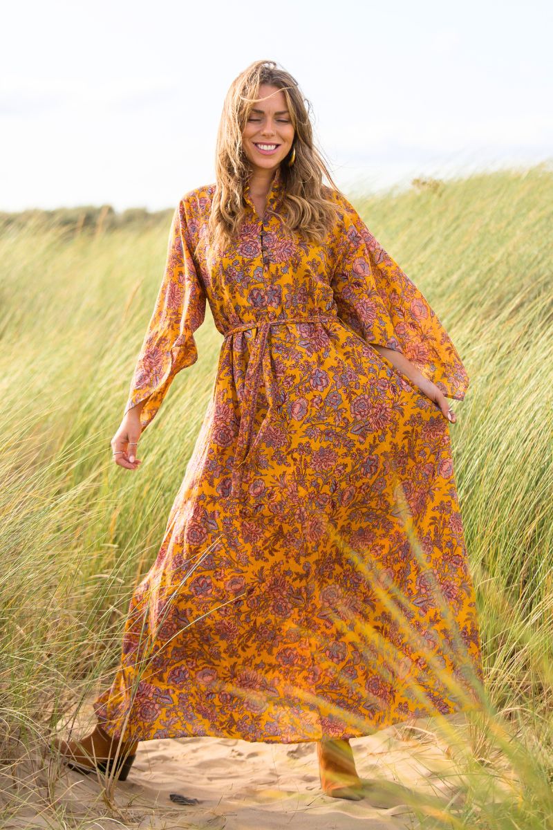 Printed maxi dress with sleeves best sale