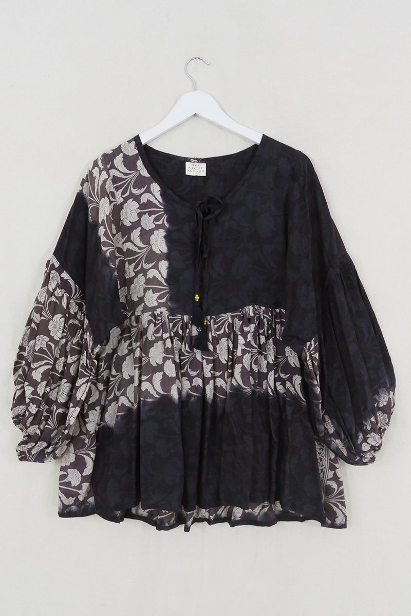 Daisy Smock Top - Charcoal Black Wildflower - Vintage Cotton - Size M/L