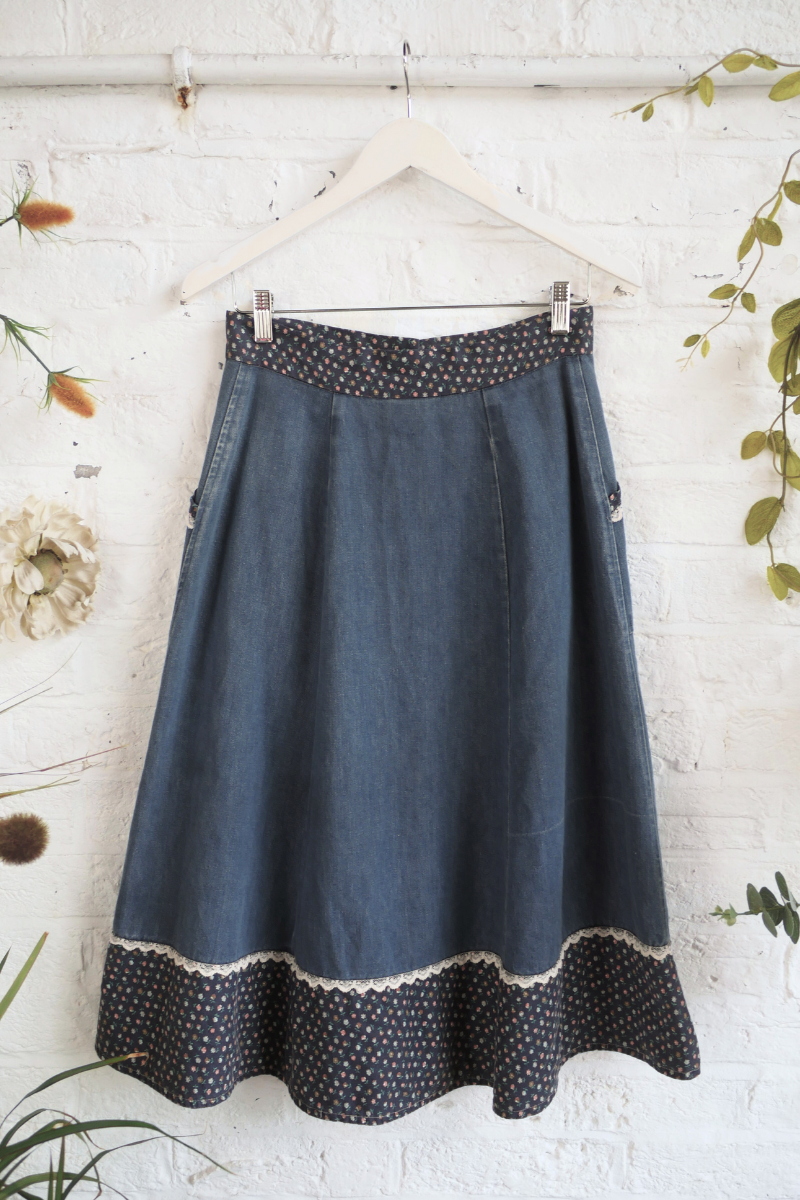 Vintage Skirt - Prairie Blue Lace Midi - Size W29