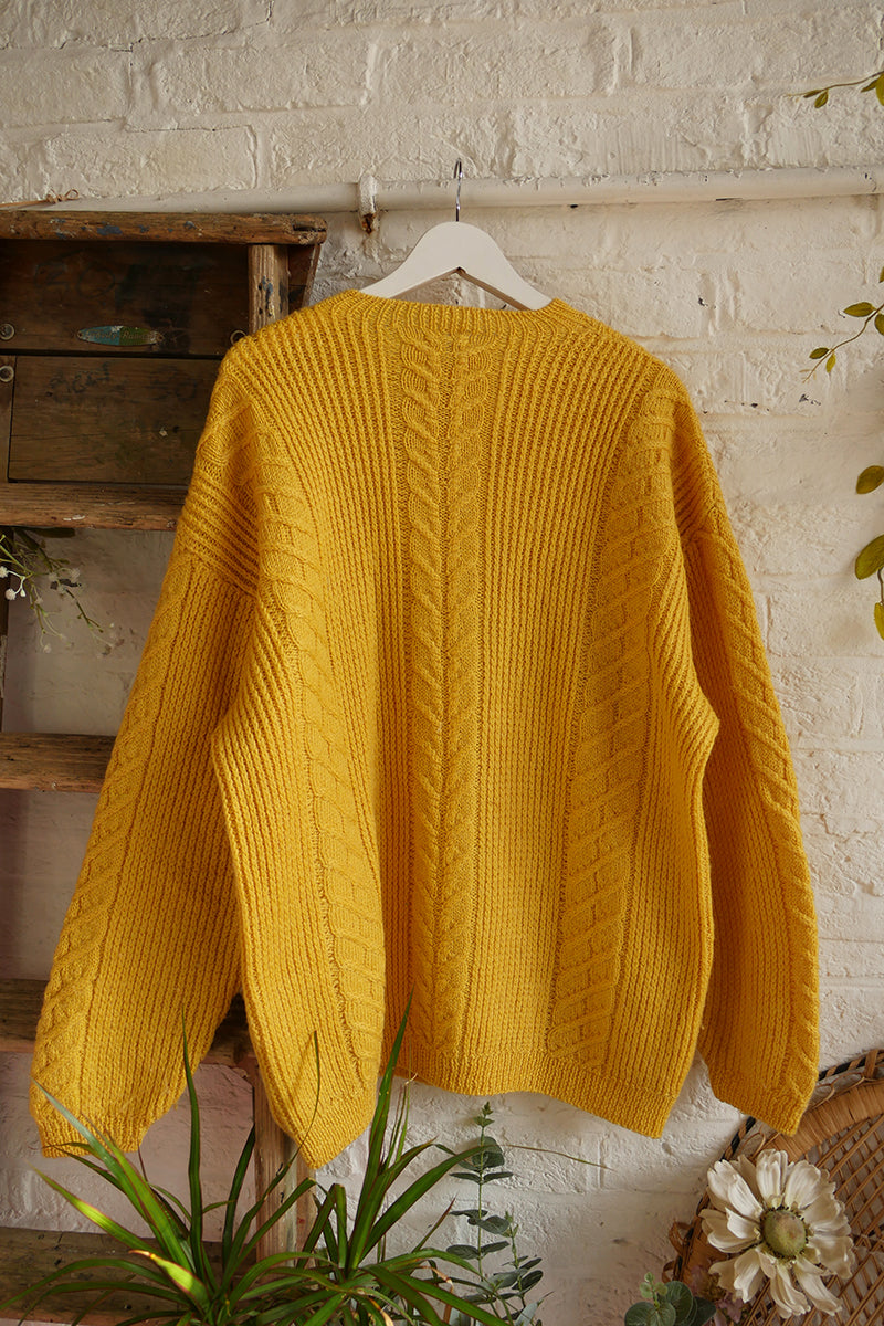 Vintage Knitwear - Buttercup Cable Knit - Size 3XL